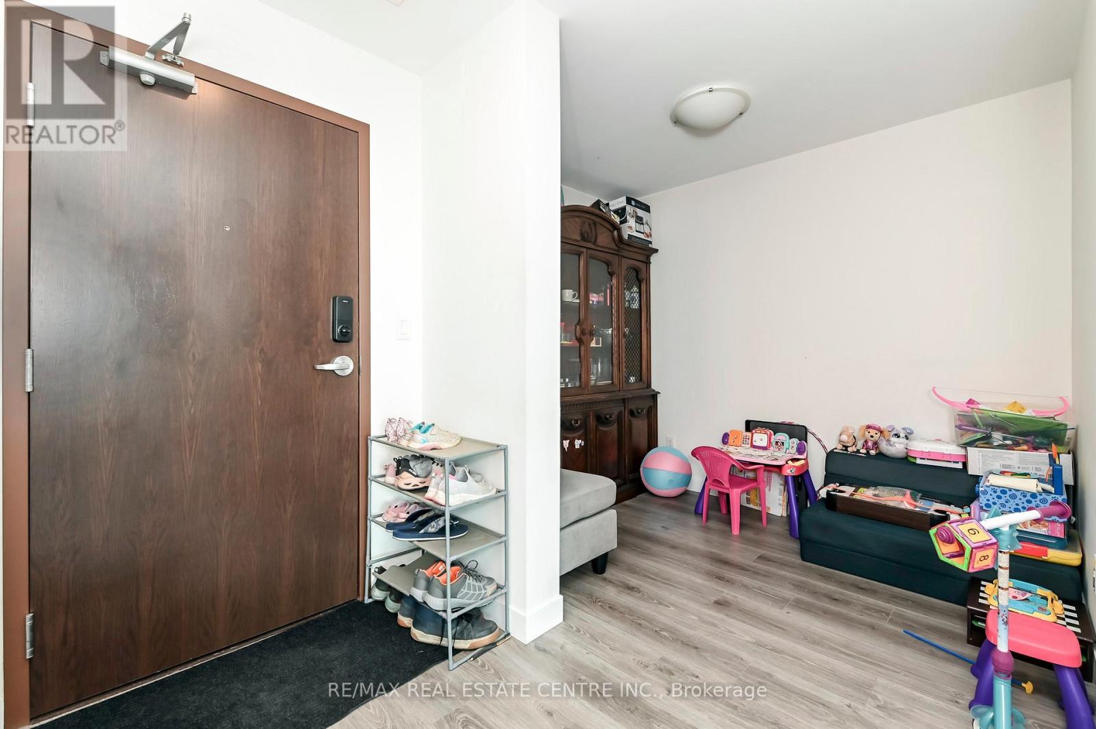 3613 - 60 Frederick Street Property Photo 7