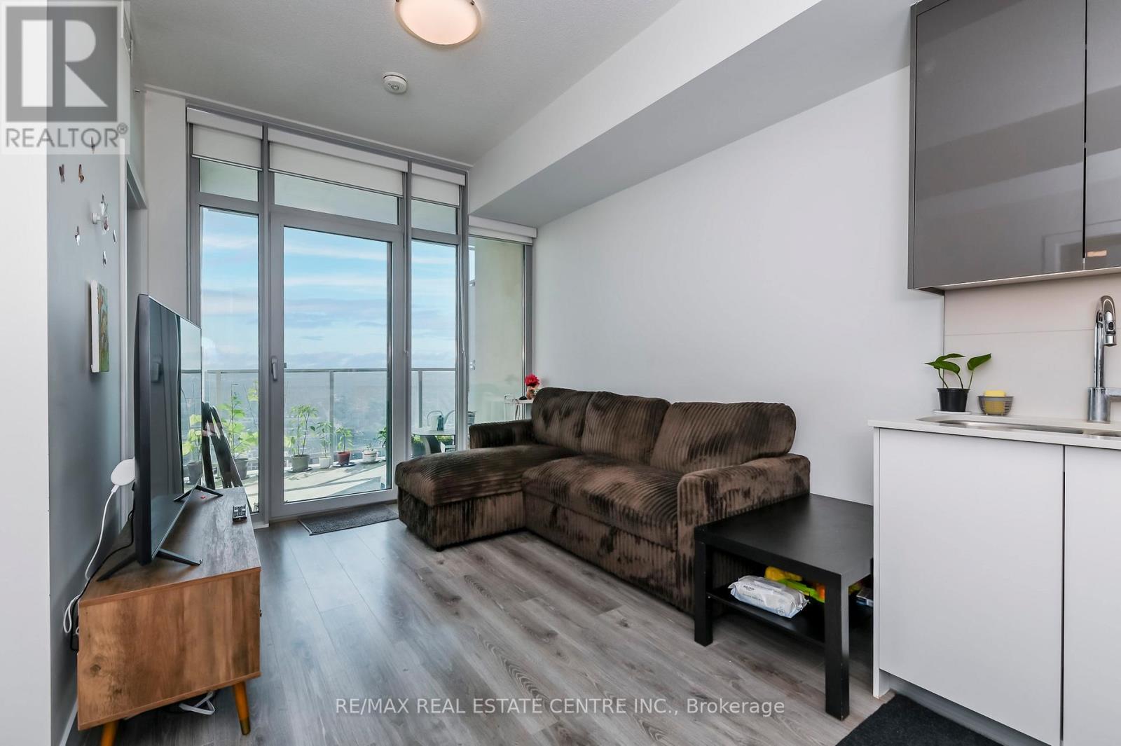 3613 - 60 Frederick Street Property Photo 13
