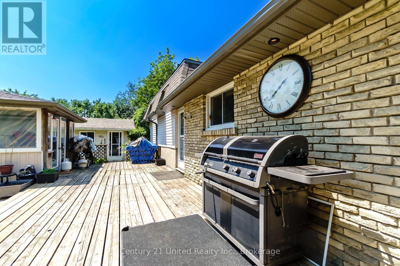16 Janet Drive Property Photo 33