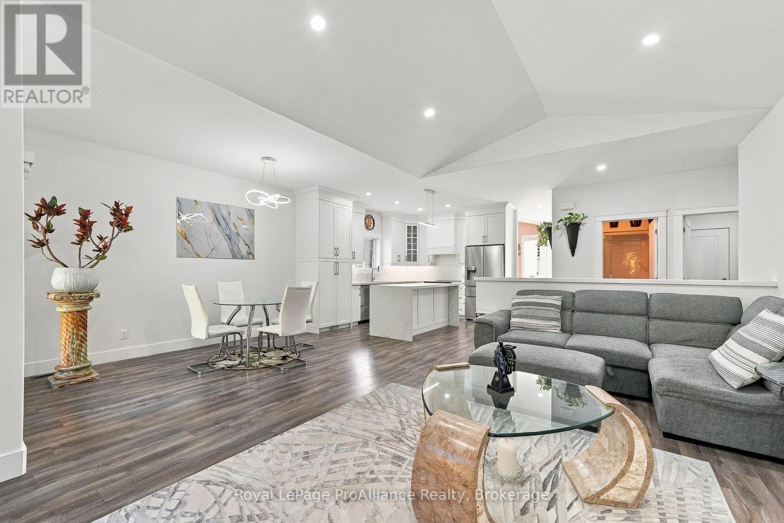 46 Birchmount Street Property Photo 20