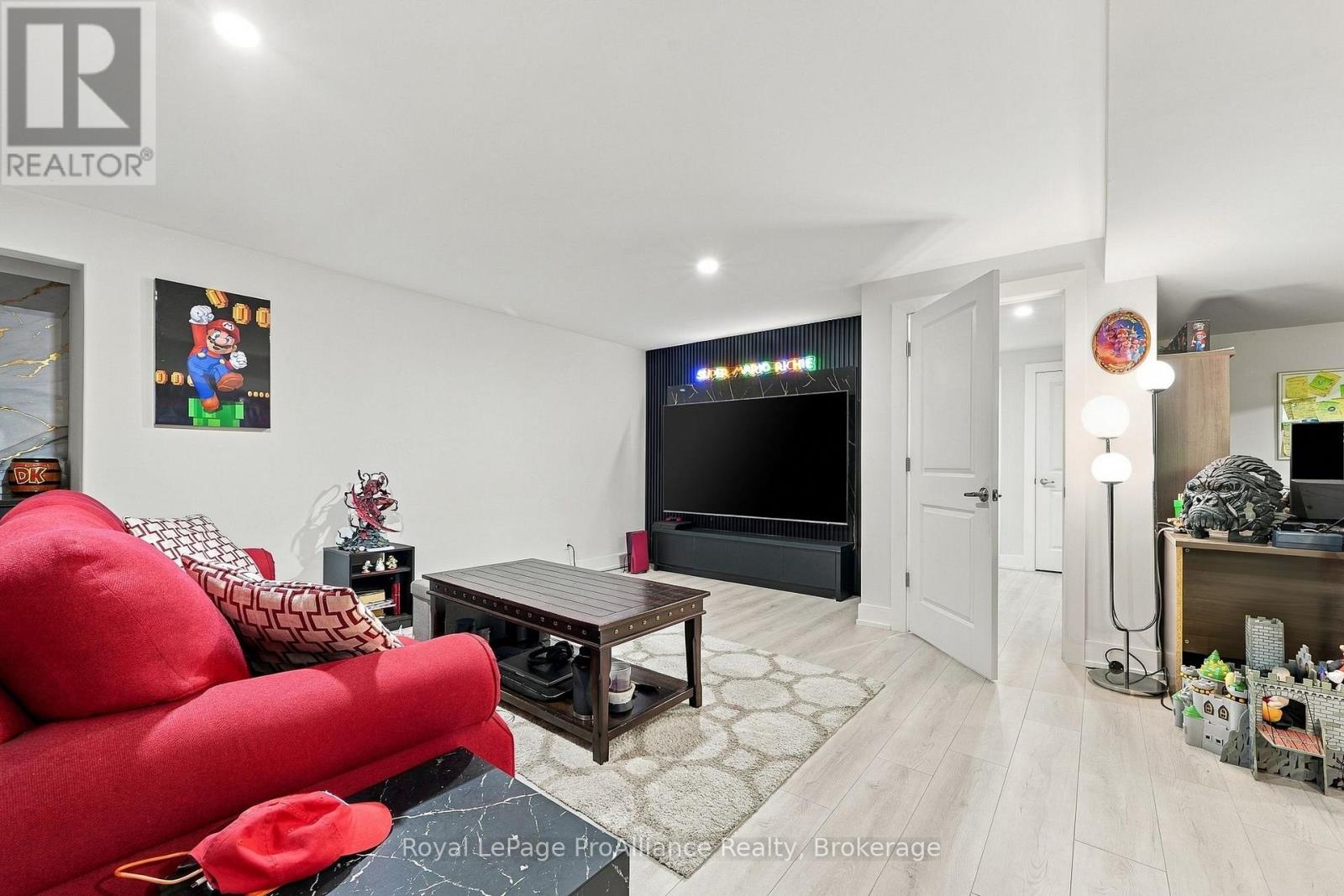 46 Birchmount Street Property Photo 30