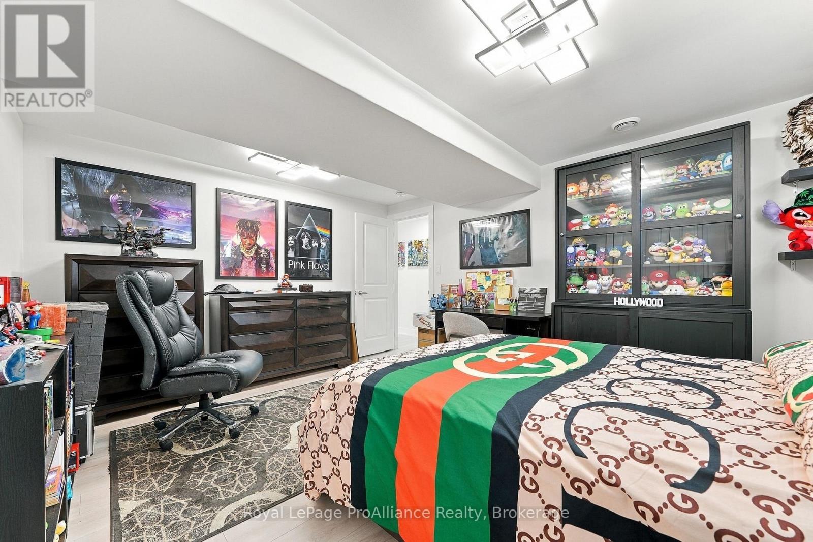 46 Birchmount Street Property Photo 36