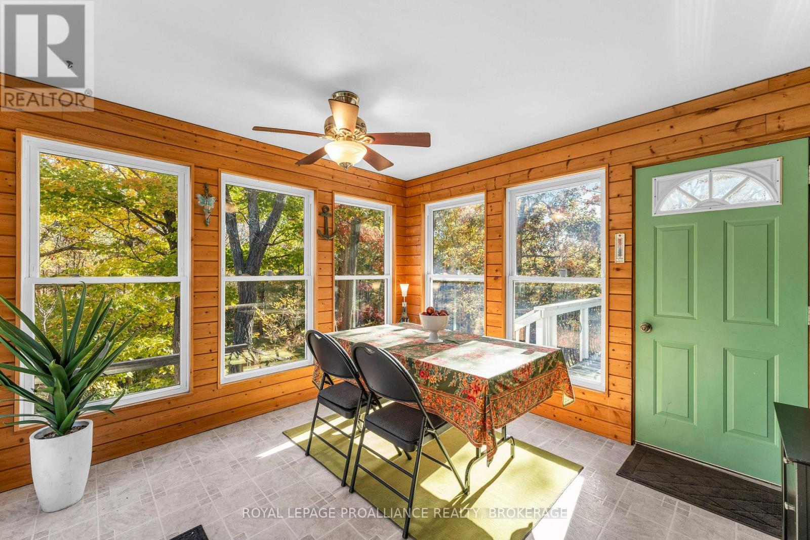 2089 Crow Lake Road Property Photo 4