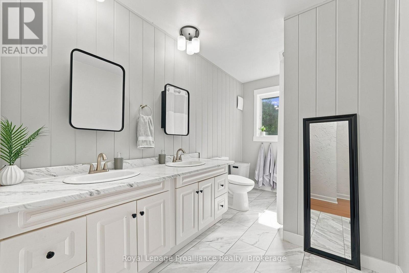 17537 Telephone Road Property Photo 20