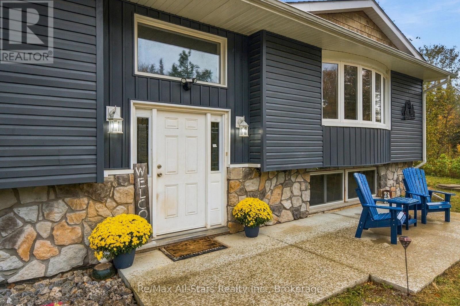 209 Crystal Lake Road Property Photo 6