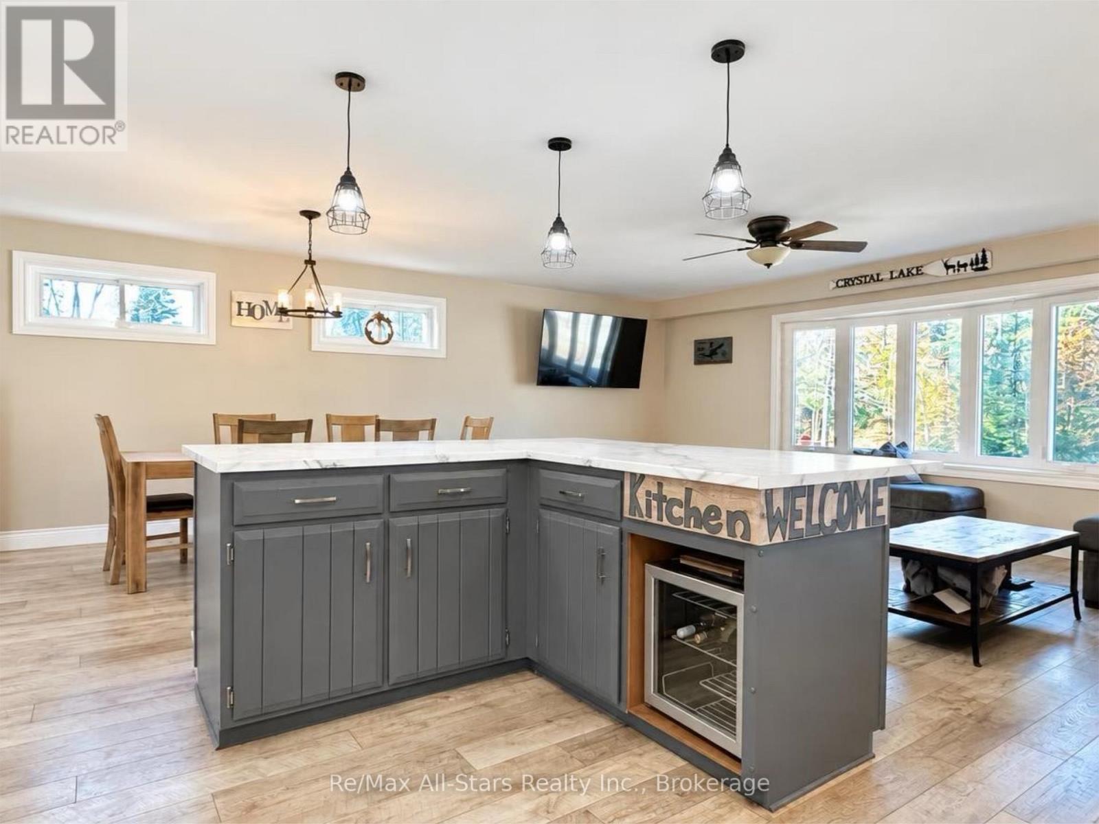 209 Crystal Lake Road Property Photo 8
