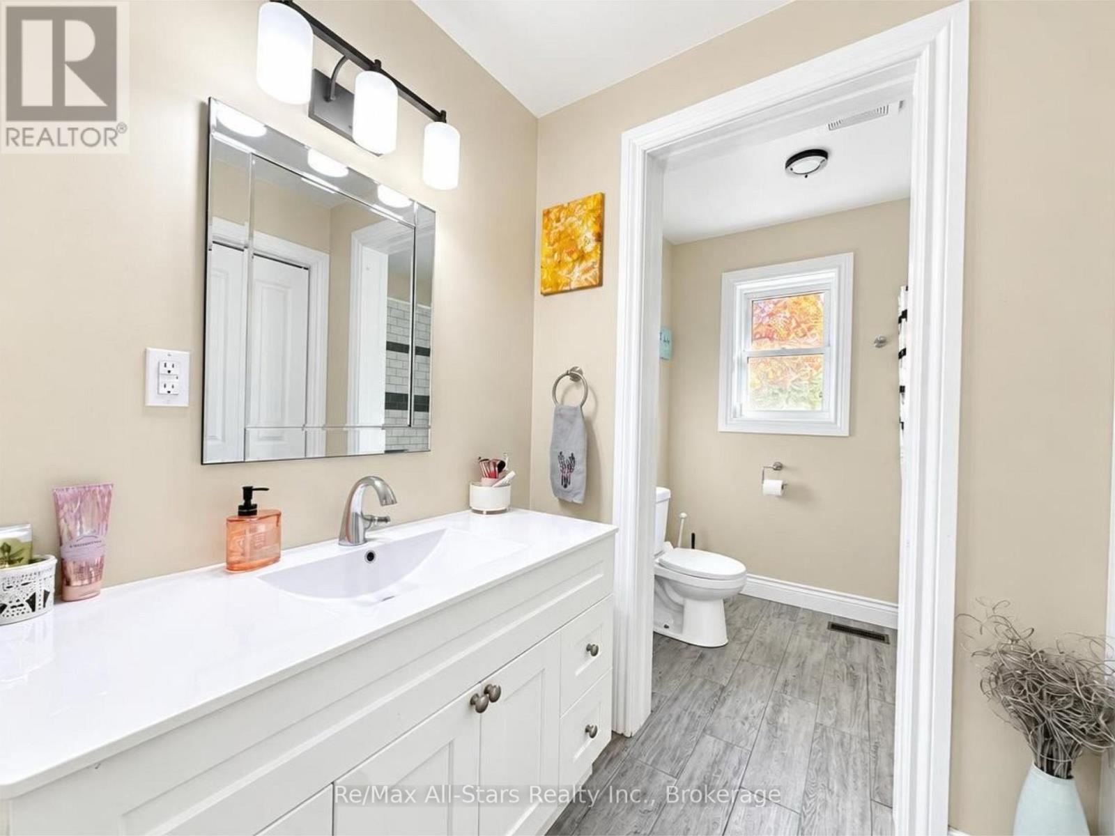 209 Crystal Lake Road Property Photo 16