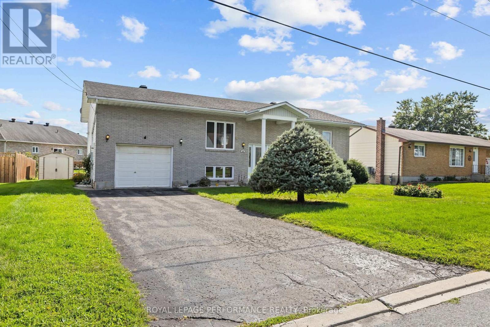 14 Albert Street Property Photo 2