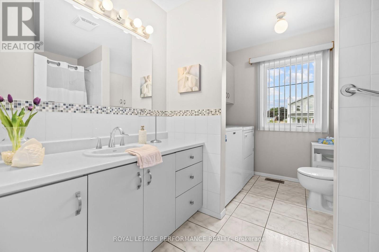 14 Albert Street Property Photo 17