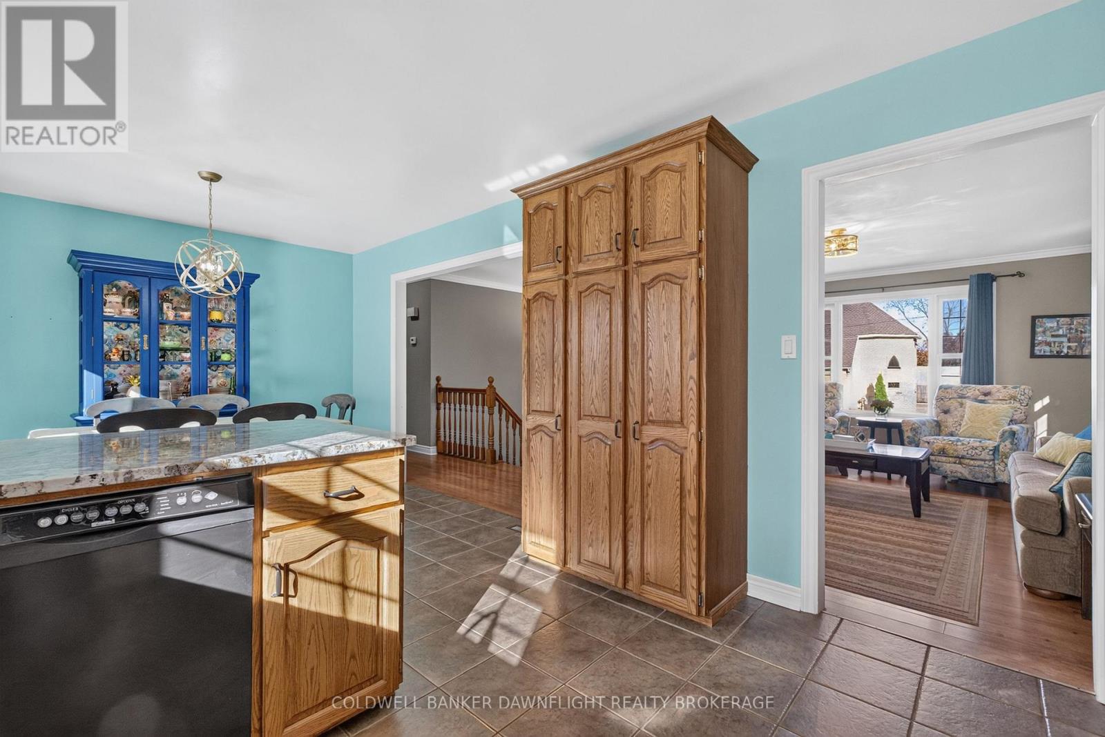 11 Hill Street Property Photo 9