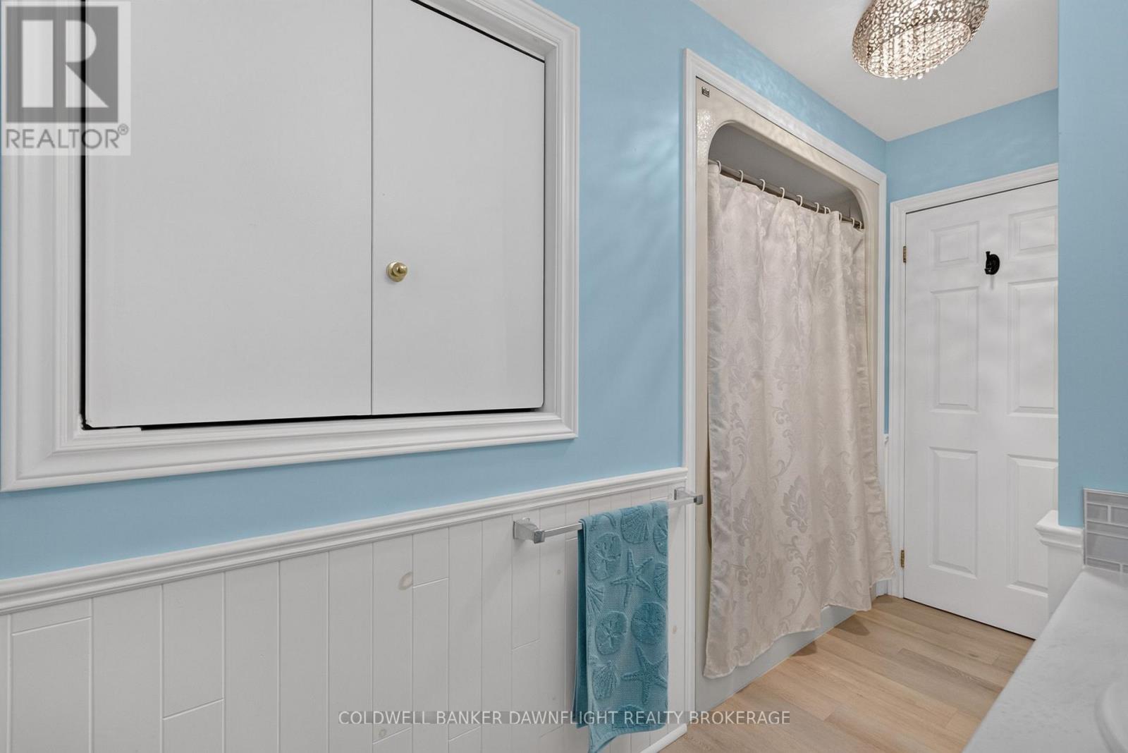 11 Hill Street Property Photo 23