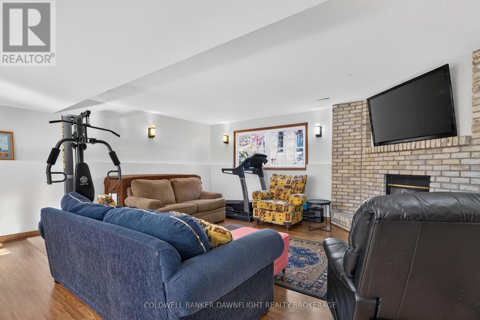 11 Hill Street Property Photo 25