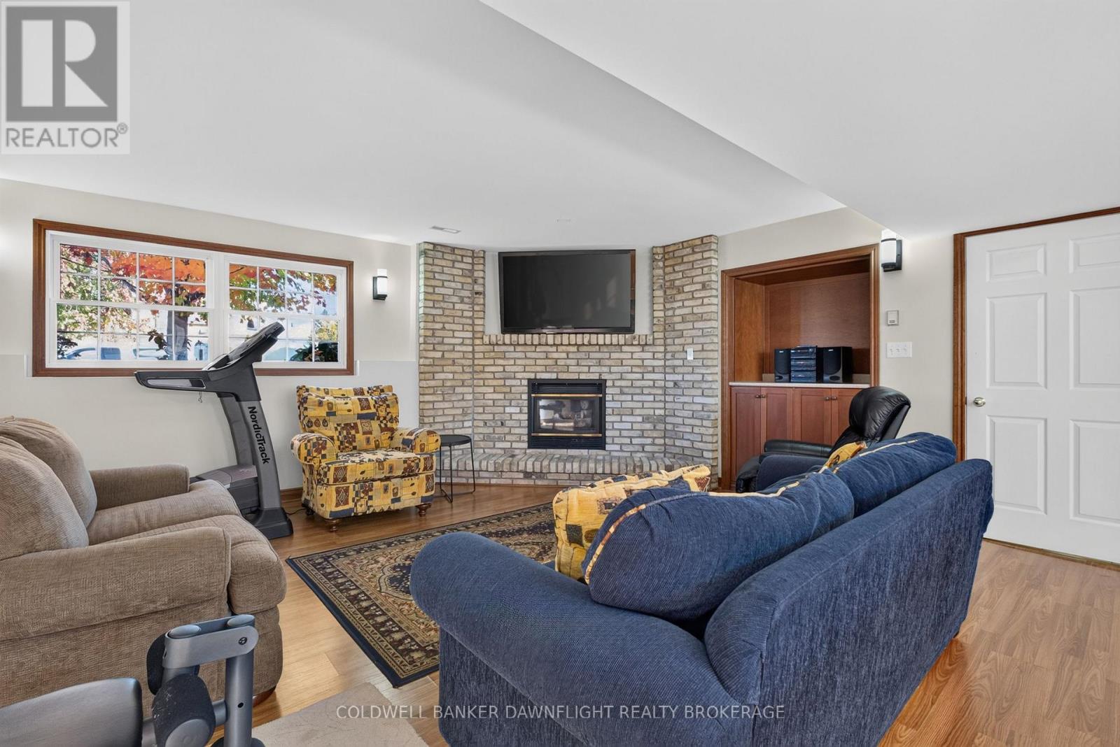 11 Hill Street Property Photo 26