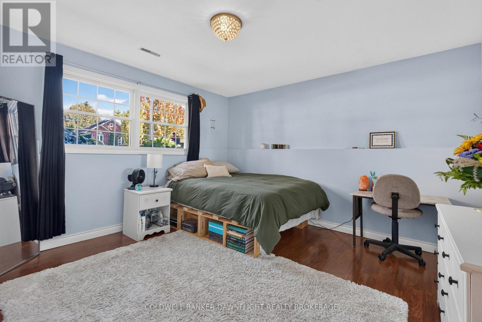 11 Hill Street Property Photo 31