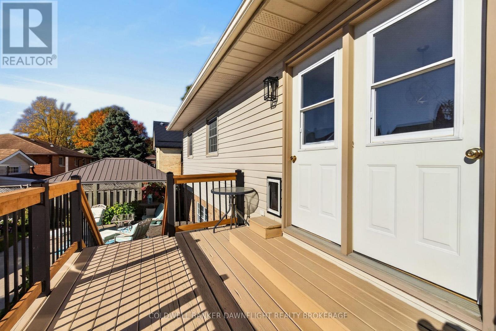 11 Hill Street Property Photo 37