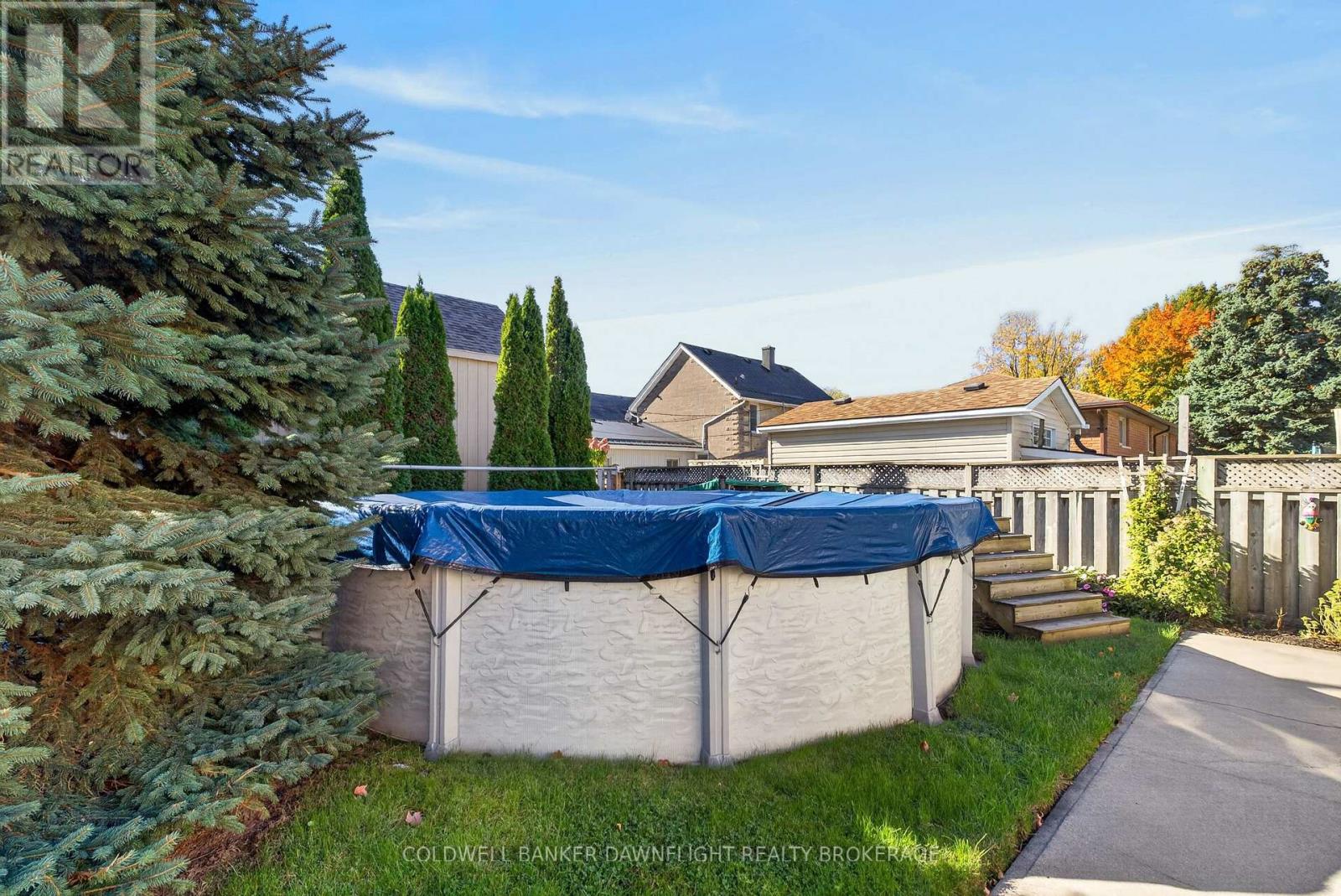 11 Hill Street Property Photo 40