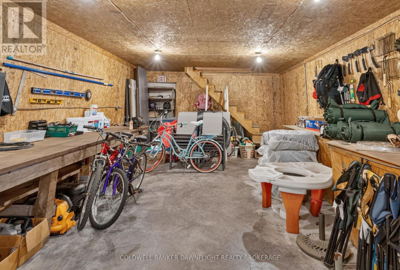 11 Hill Street Property Photo 45