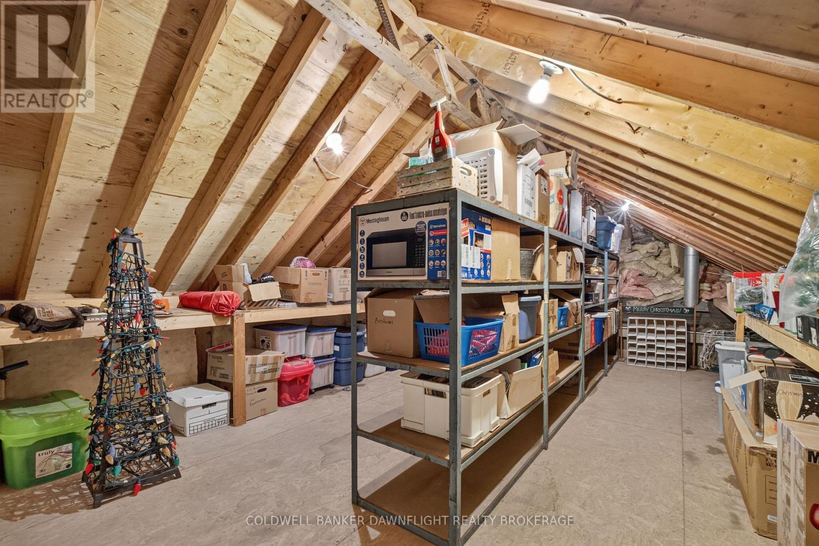 11 Hill Street Property Photo 47