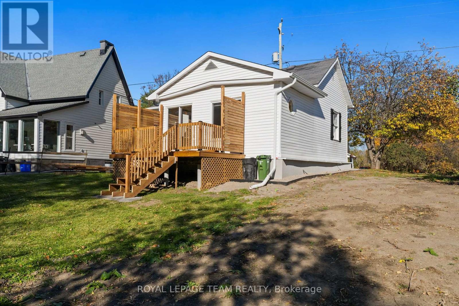 5584 Manotick Main Street Property Photo 30
