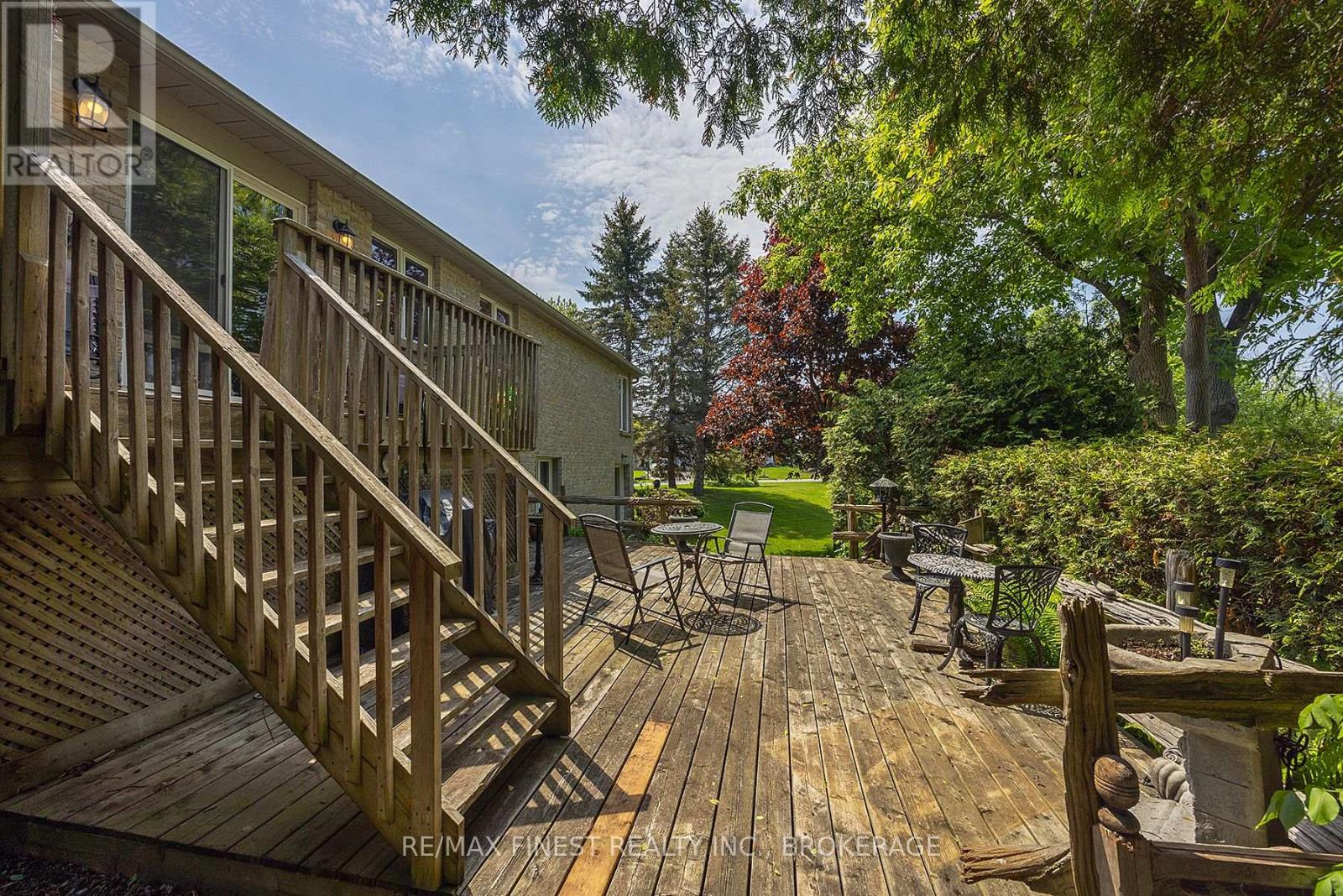 941 Malvern Terrace Property Photo 11