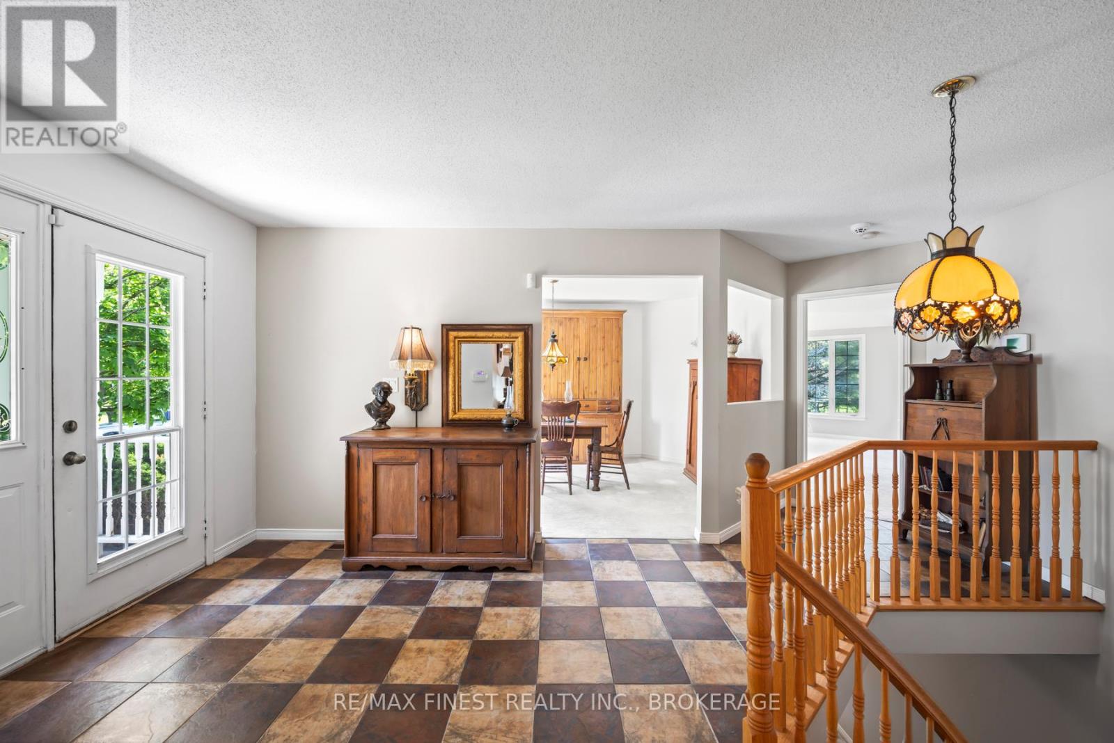 941 Malvern Terrace Property Photo 13