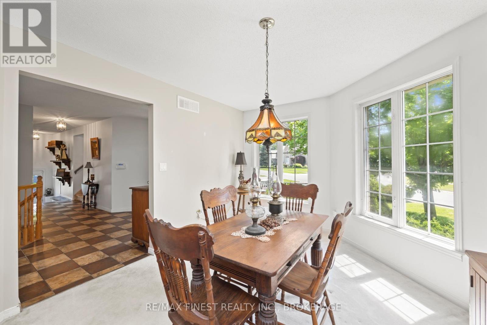941 Malvern Terrace Property Photo 17