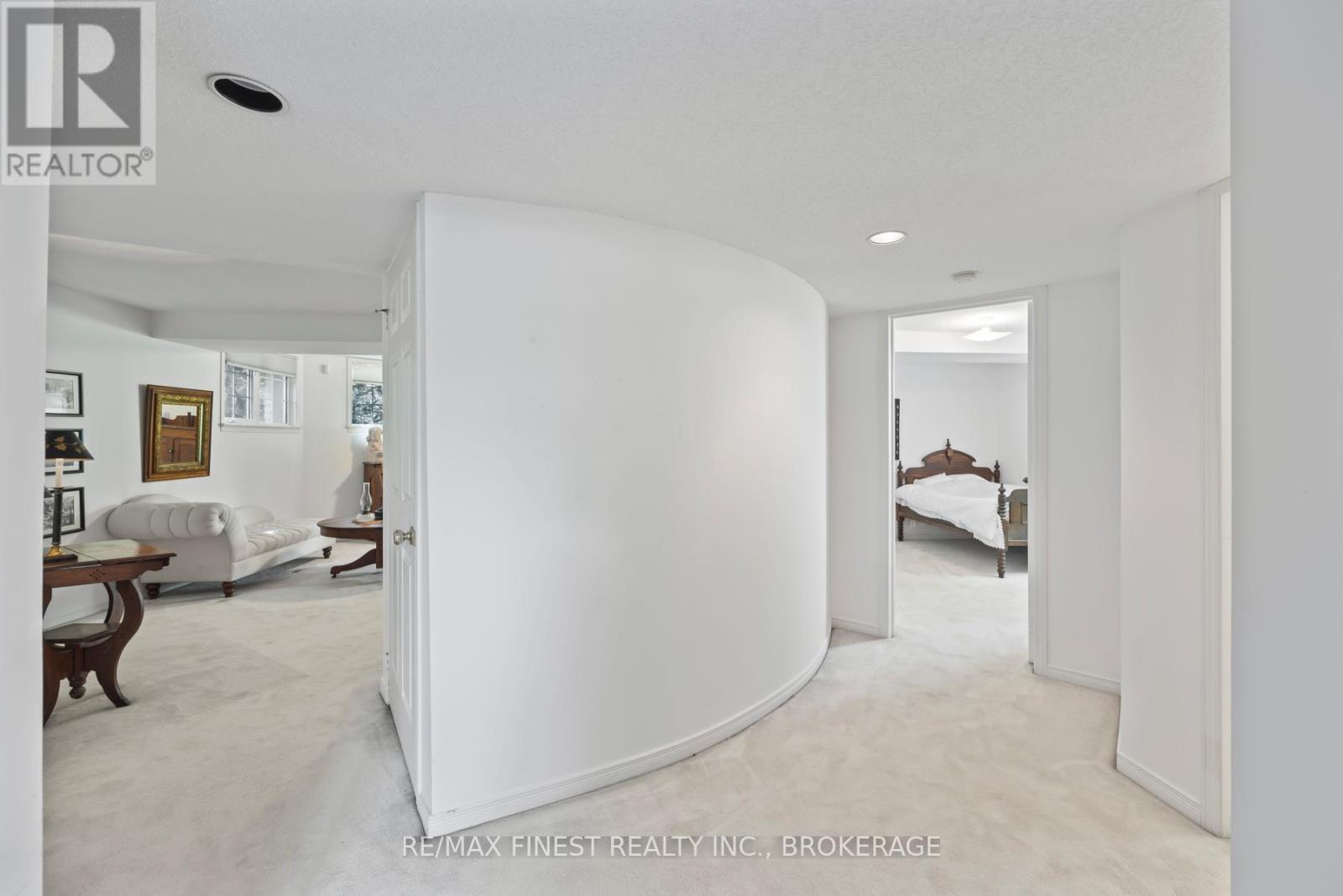 941 Malvern Terrace Property Photo 45