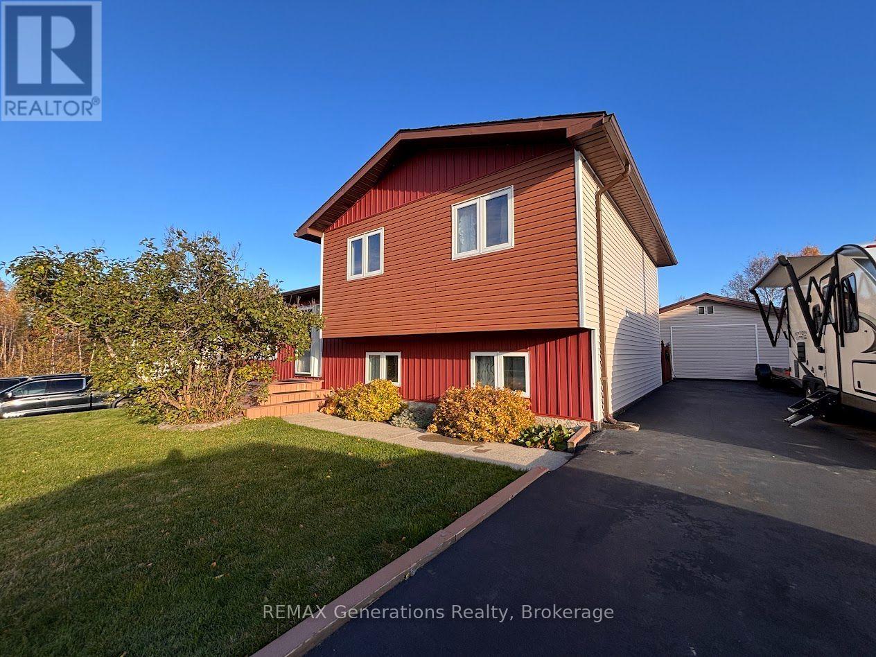 3 Cedar Walk Property Photo 1