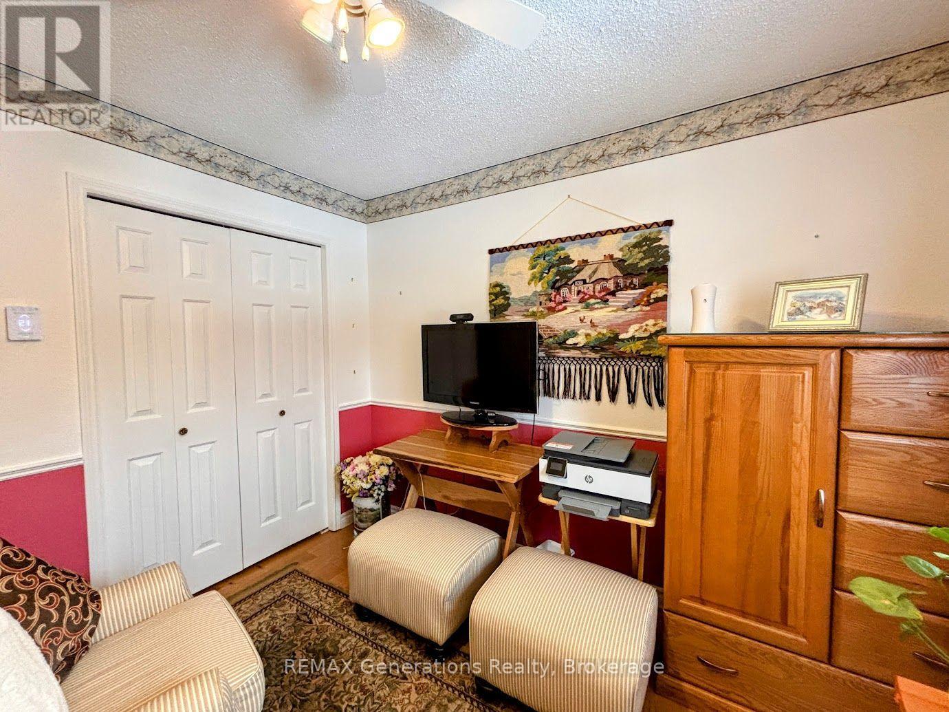 3 Cedar Walk Property Photo 10