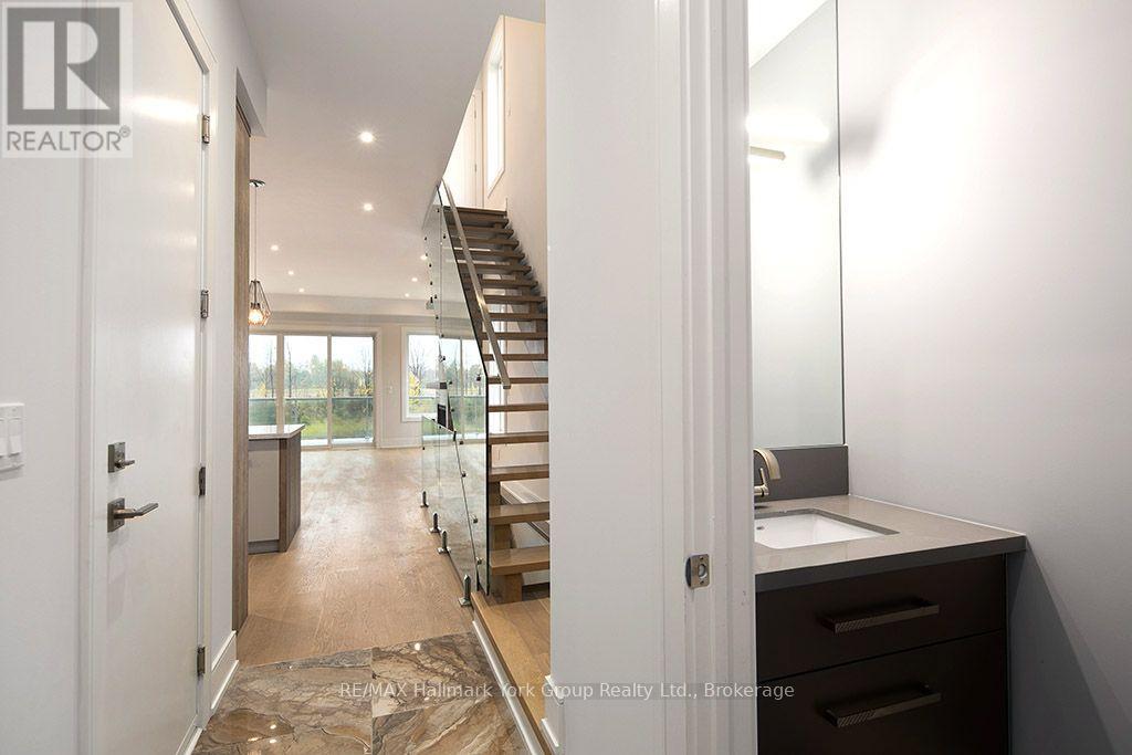 1 Waterview Lane Property Photo 8