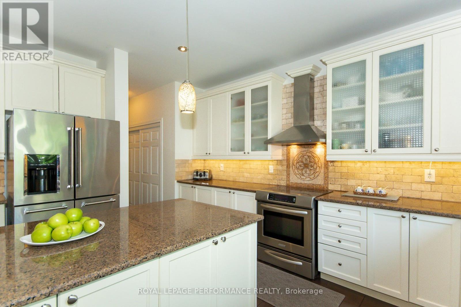 2744 Grand Vista Circle Property Photo 18