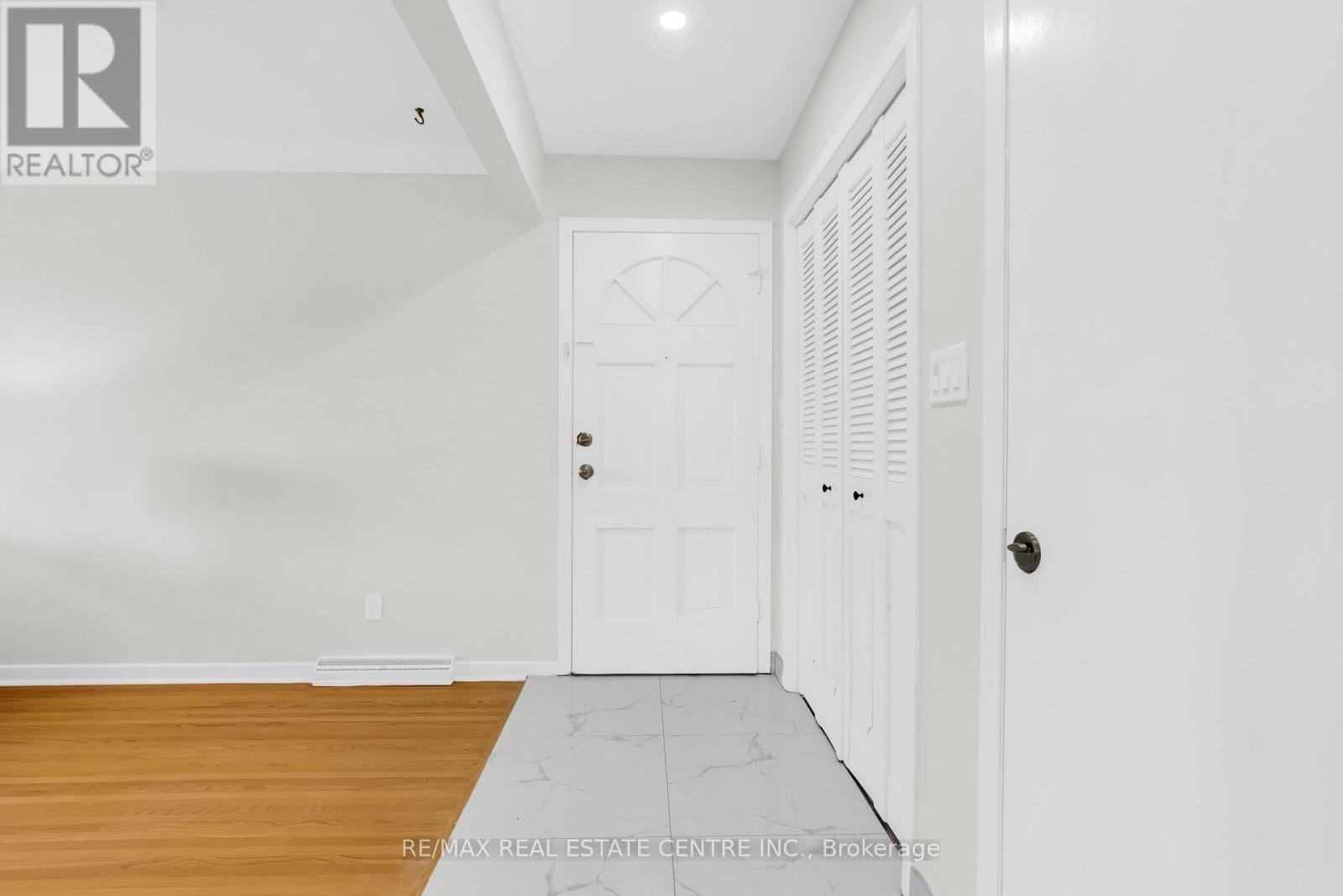 4448 Mitchell Avenue Property Photo 14
