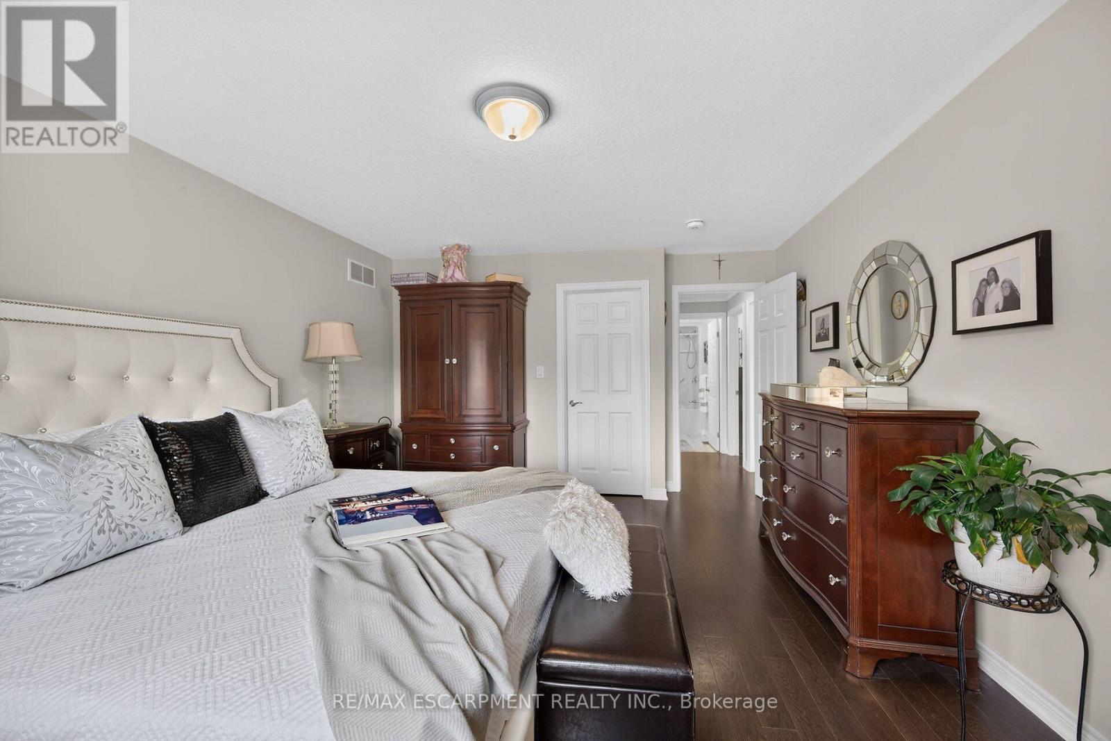 18 Linda Crescent Property Photo 27