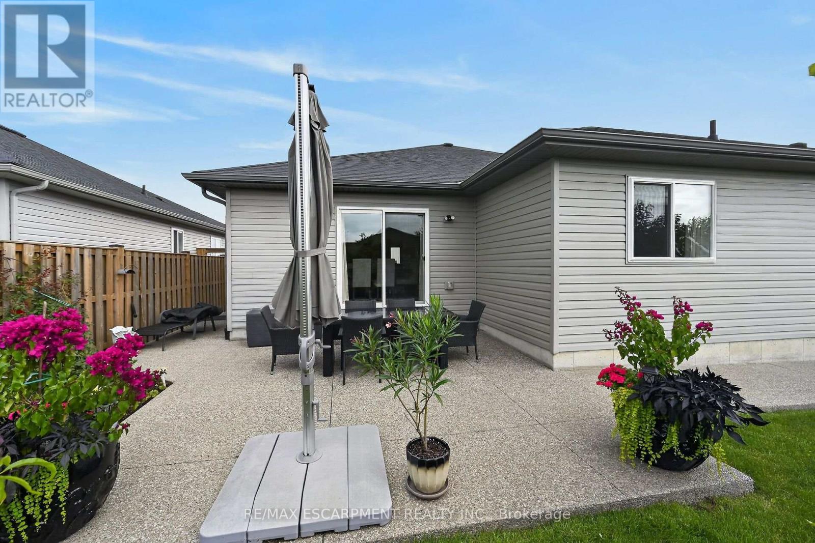 18 Linda Crescent Property Photo 44
