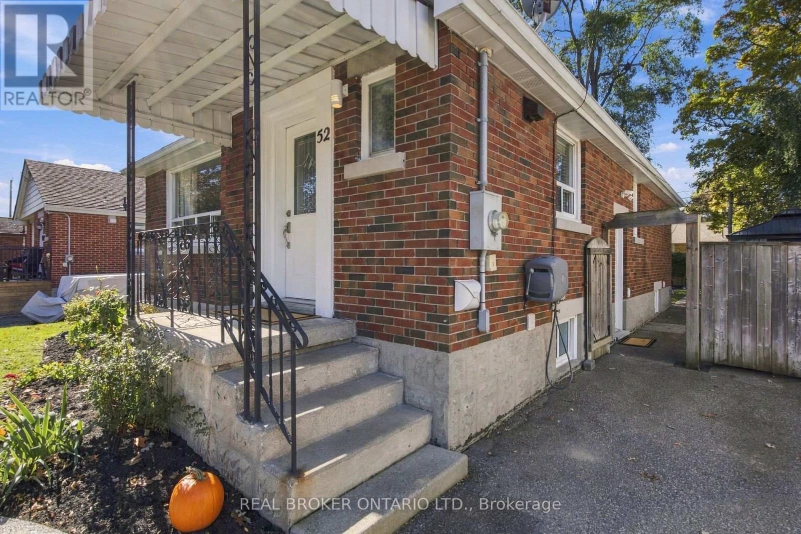 52 Dudhope Avenue Property Photo 5