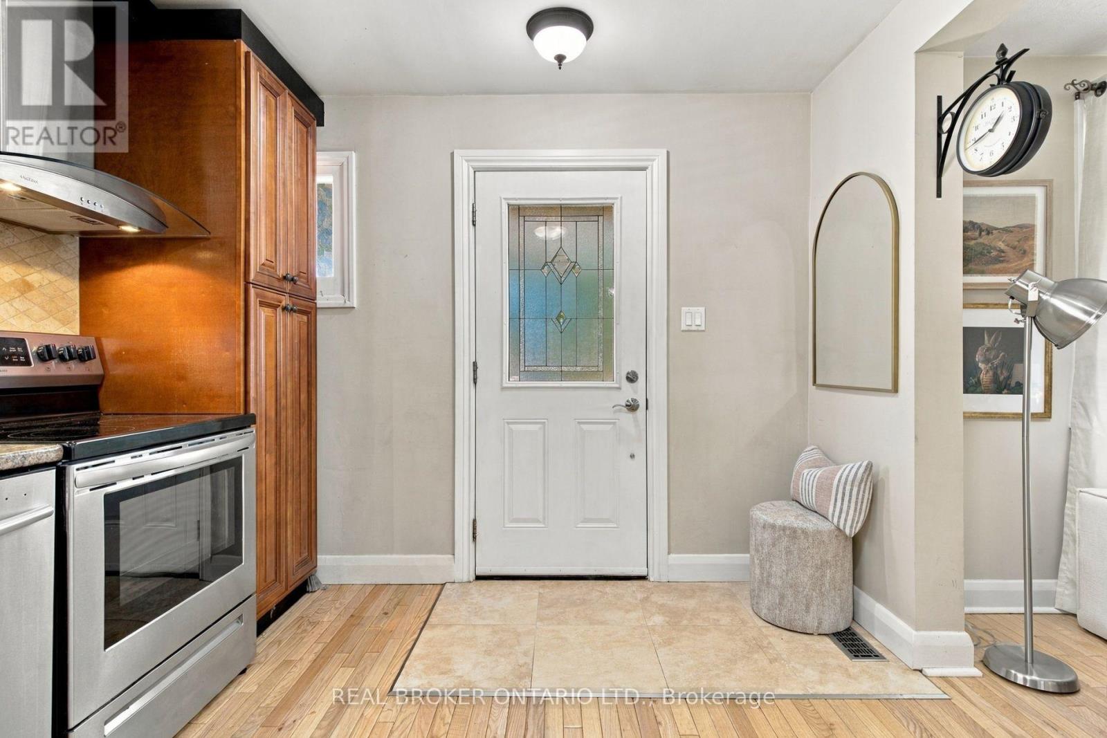52 Dudhope Avenue Property Photo 6
