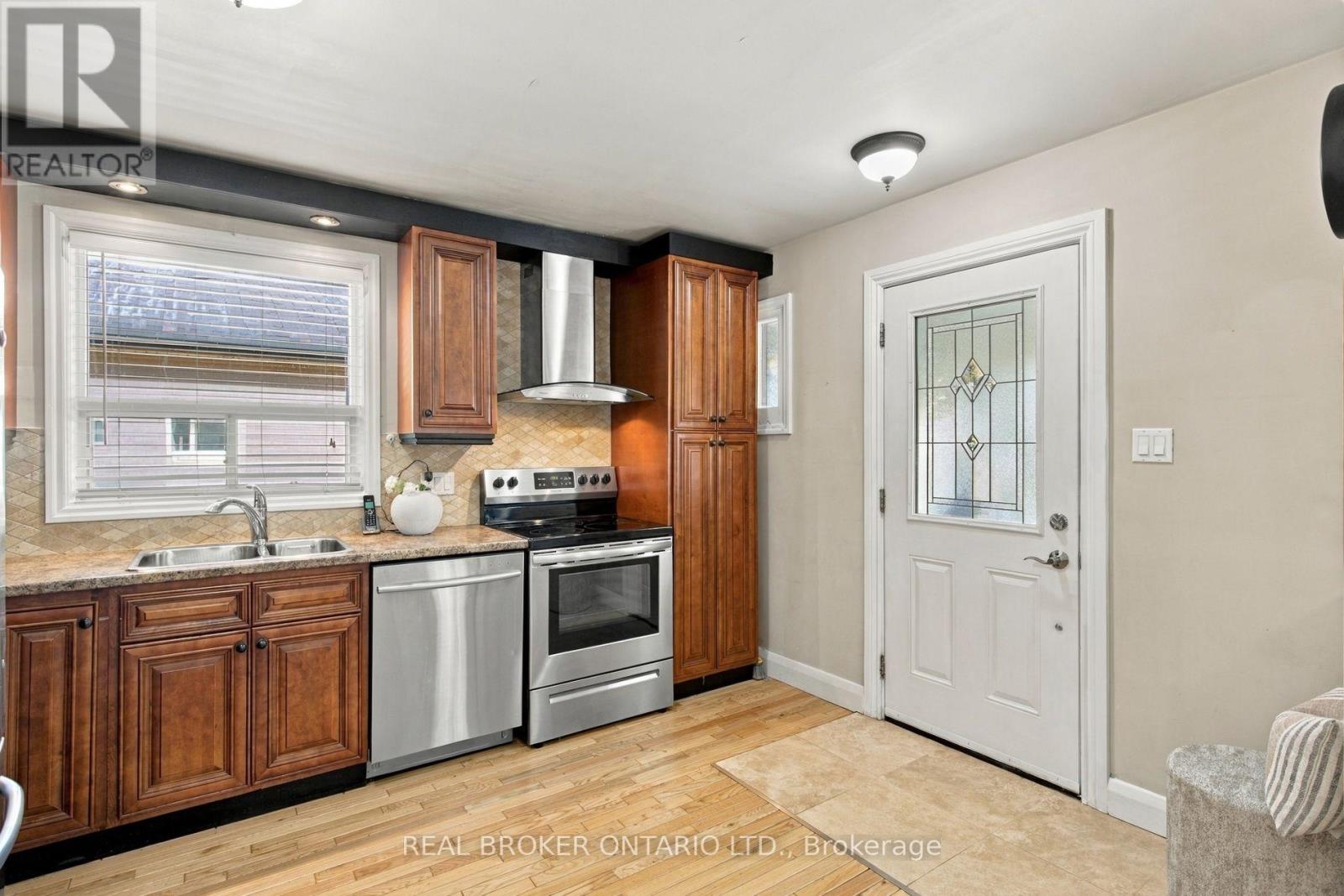 52 Dudhope Avenue Property Photo 7