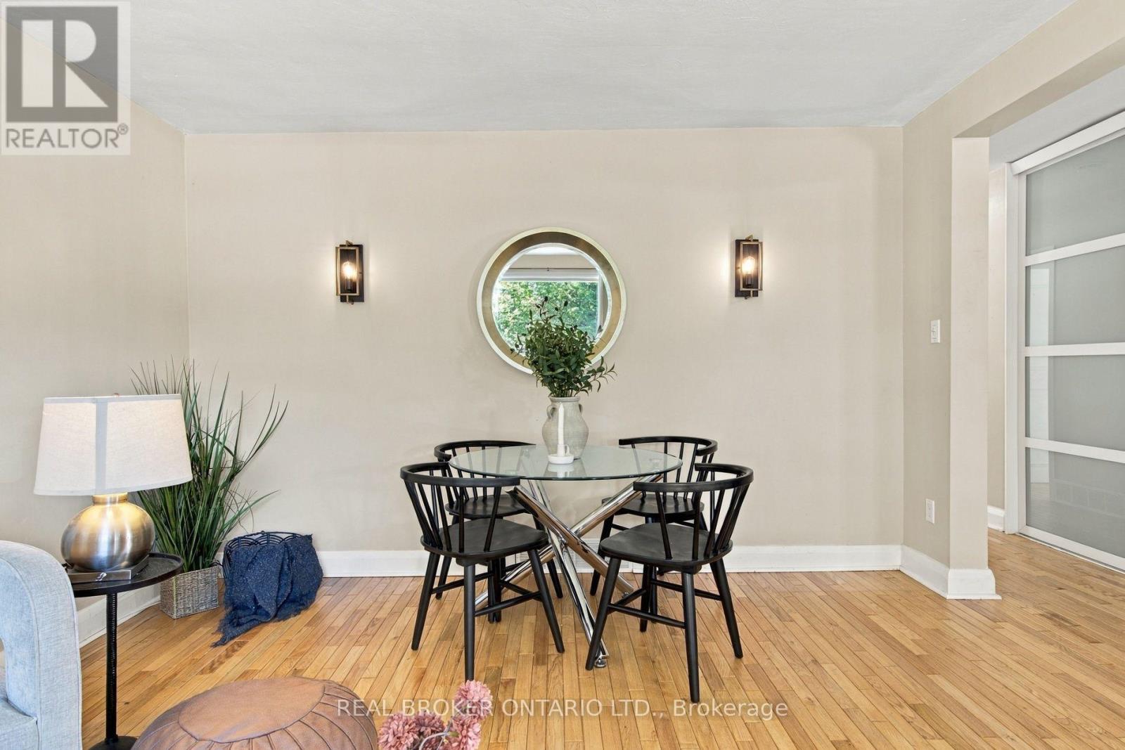 52 Dudhope Avenue Property Photo 13