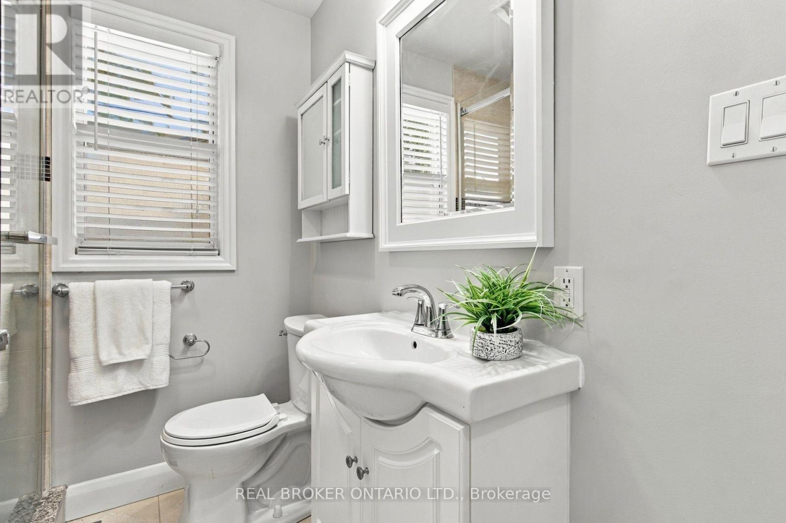 52 Dudhope Avenue Property Photo 20