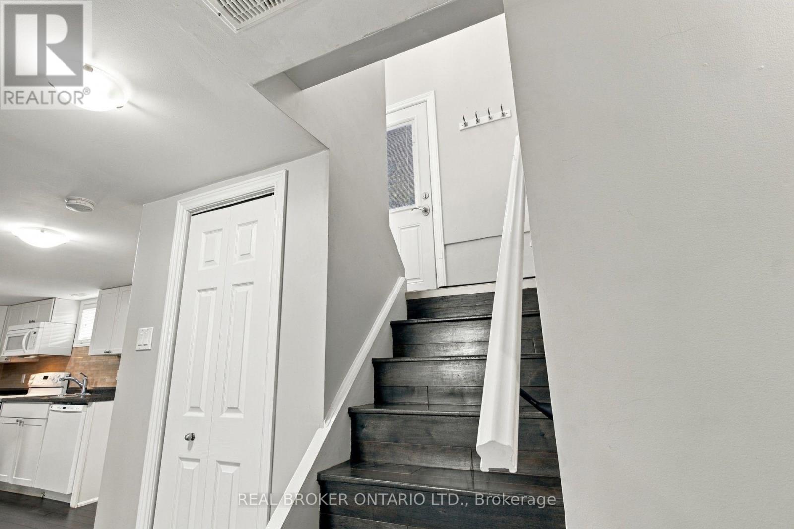 52 Dudhope Avenue Property Photo 22