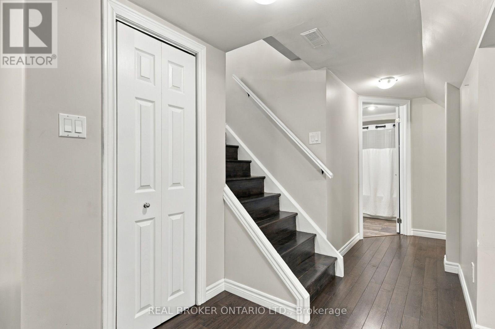 52 Dudhope Avenue Property Photo 23