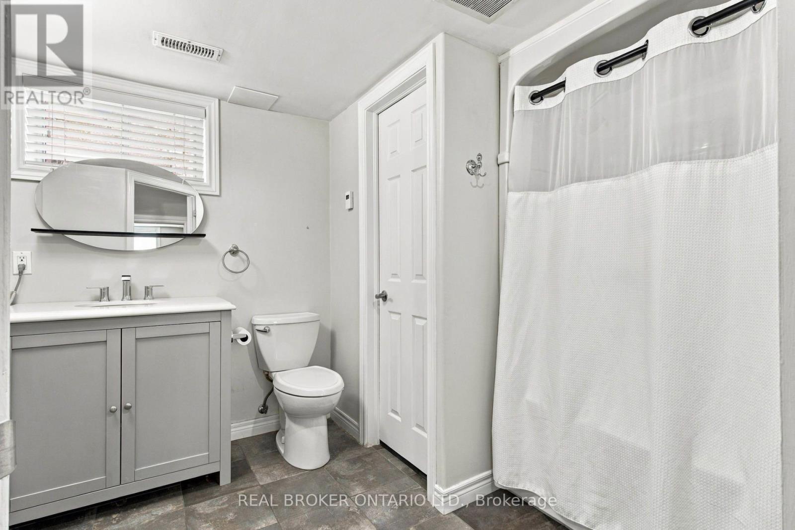 52 Dudhope Avenue Property Photo 34