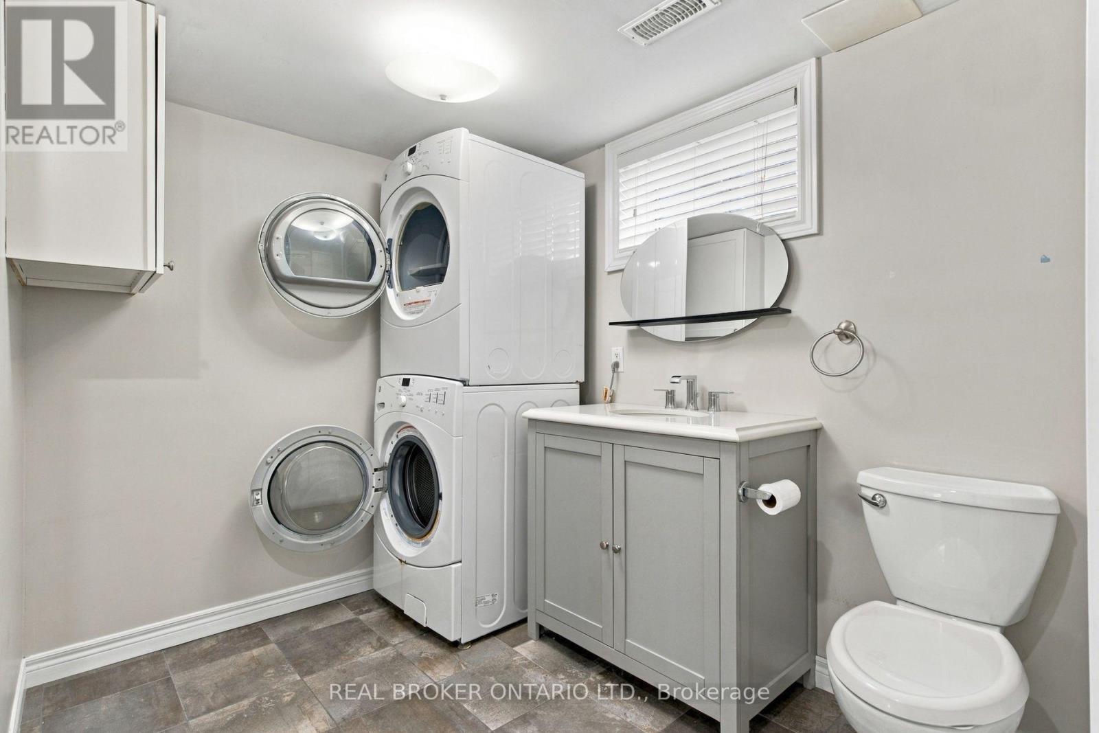 52 Dudhope Avenue Property Photo 35