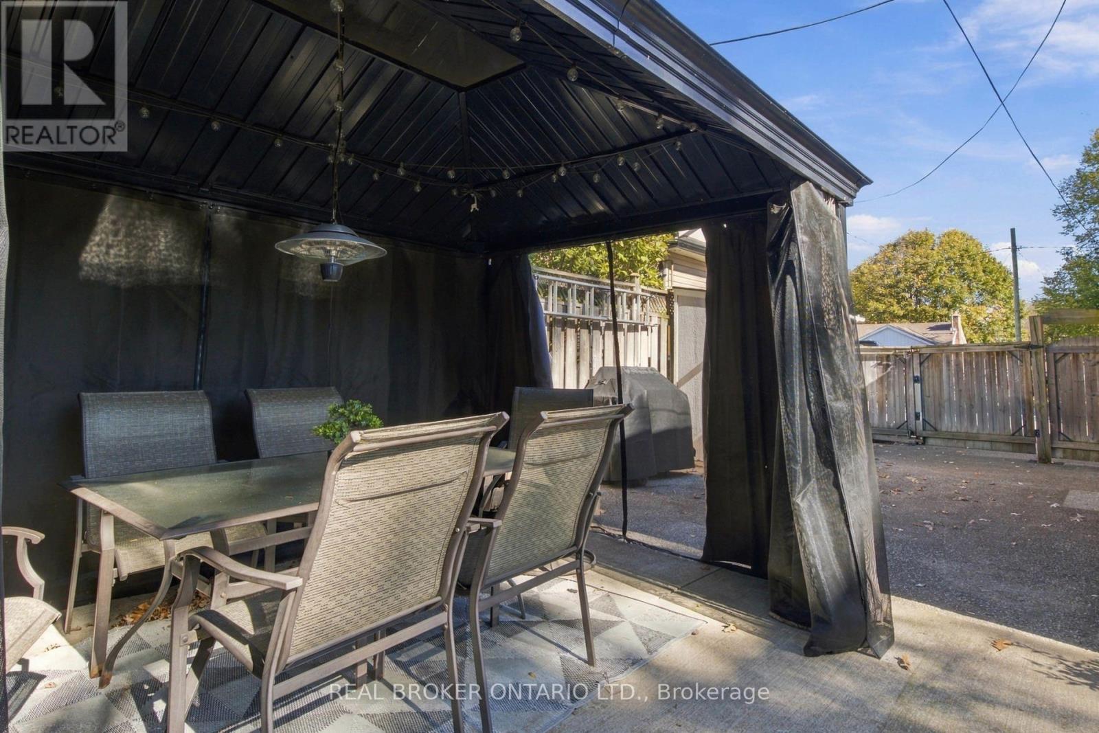 52 Dudhope Avenue Property Photo 39