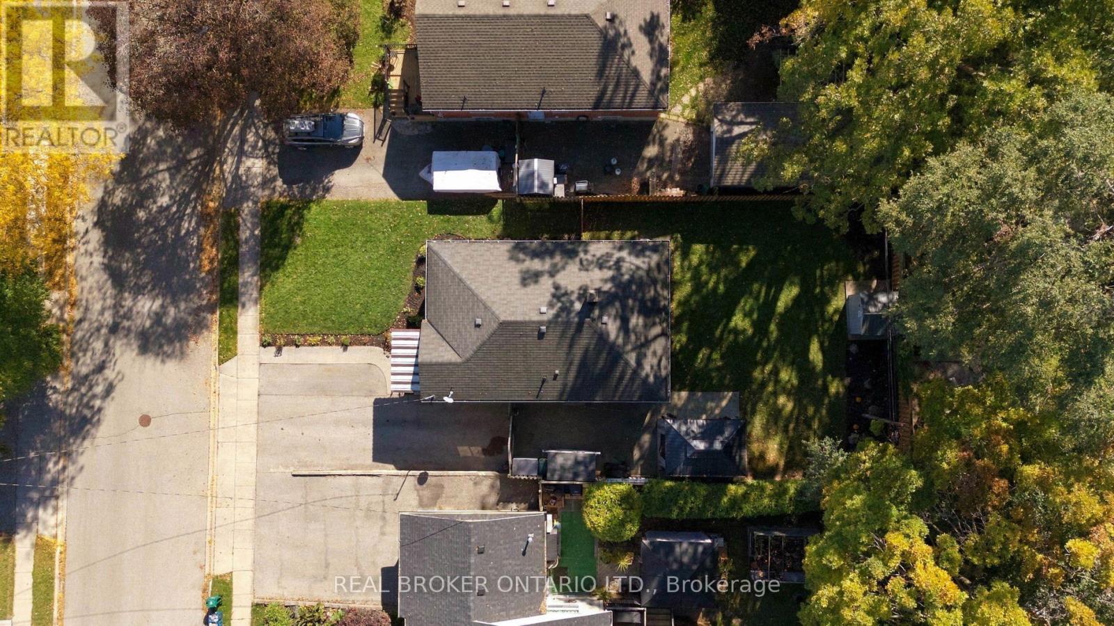 52 Dudhope Avenue Property Photo 47