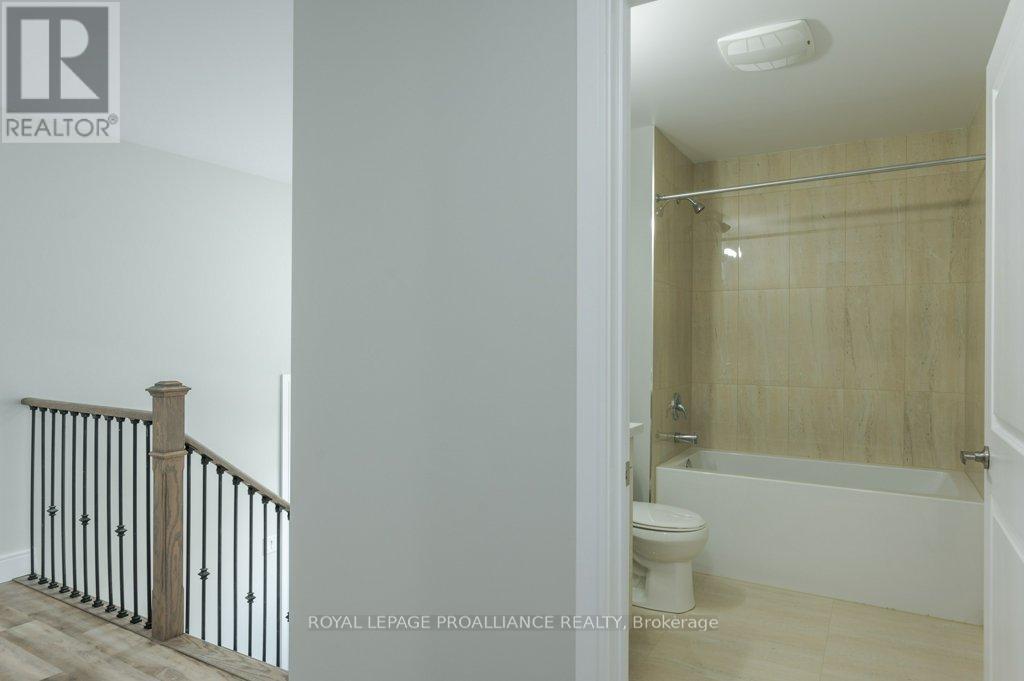 16 - 550 Brealey Drive Property Photo 36