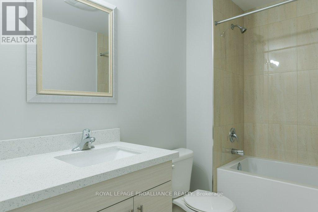 16 - 550 Brealey Drive Property Photo 37