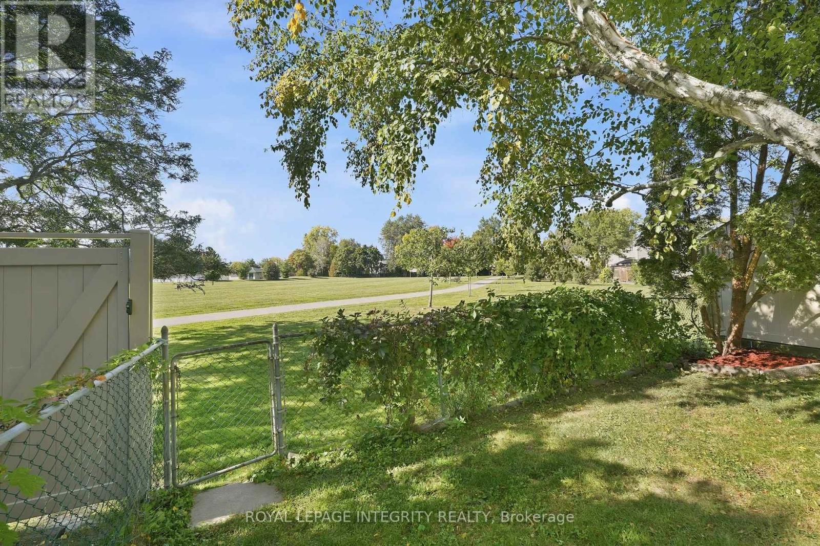 909 Lawnsberry Drive Property Photo 33