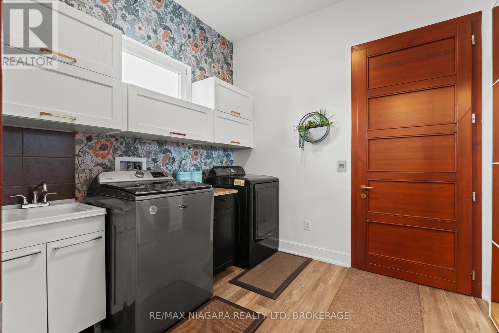 1887 Dominion Road Property Photo 25