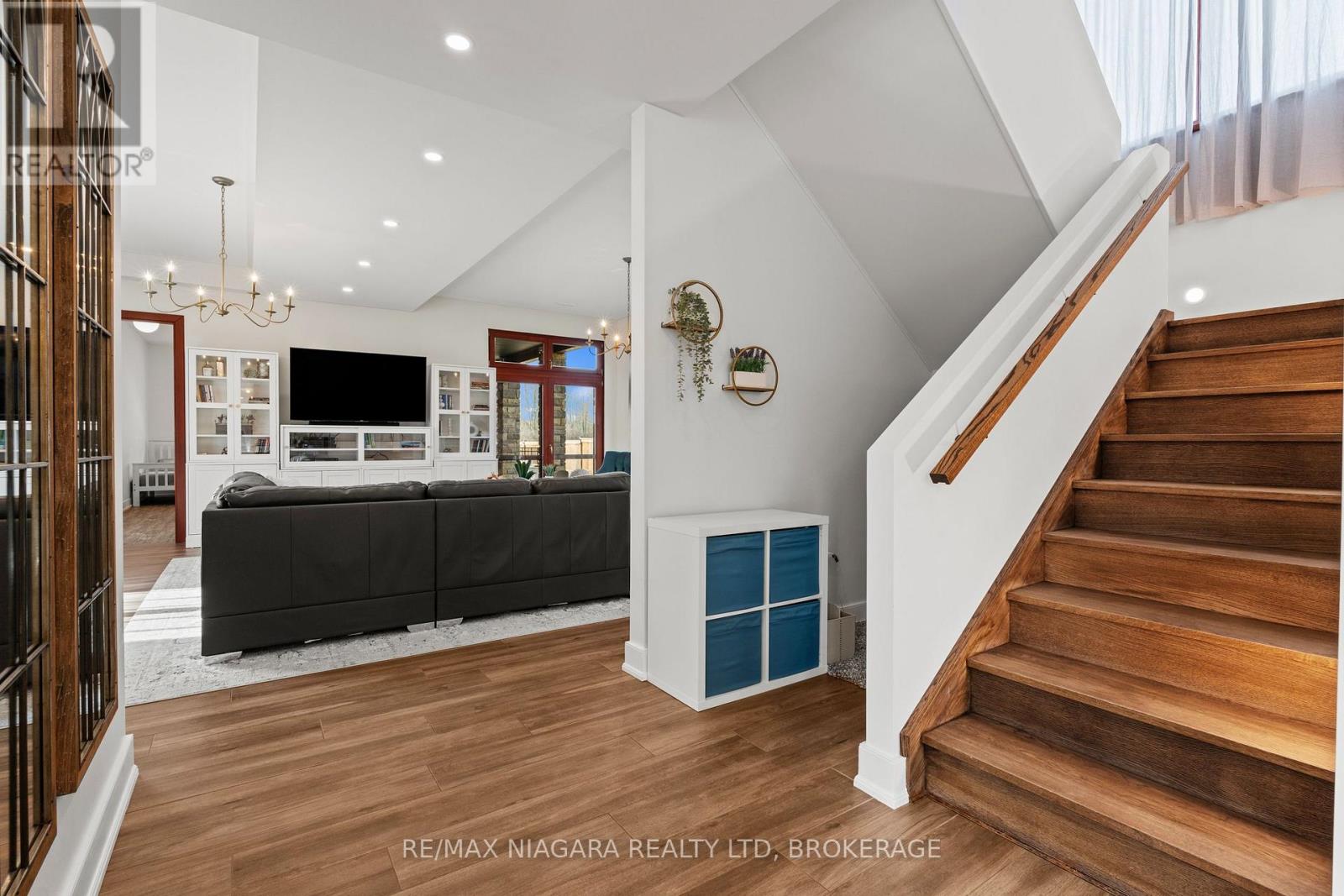 1887 Dominion Road Property Photo 27